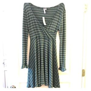 NEW green & beige dress
